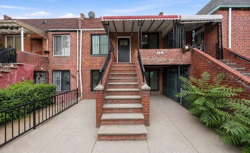House in New York, New York, United States 1