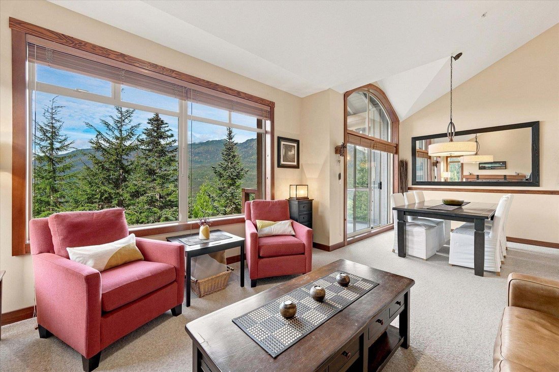 Townhouse in Whistler, British Columbia, Canada 5 - 18782422