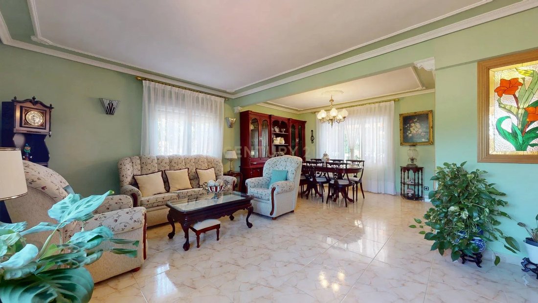 Villa in Villalbilla, Autonome Gemeinschaft Madrid, Spanien 2 - 18782408