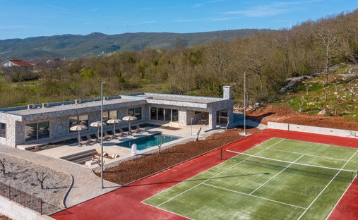 Villa in Dicmo Prisoje, Split-Dalmatia County, Croatia 1