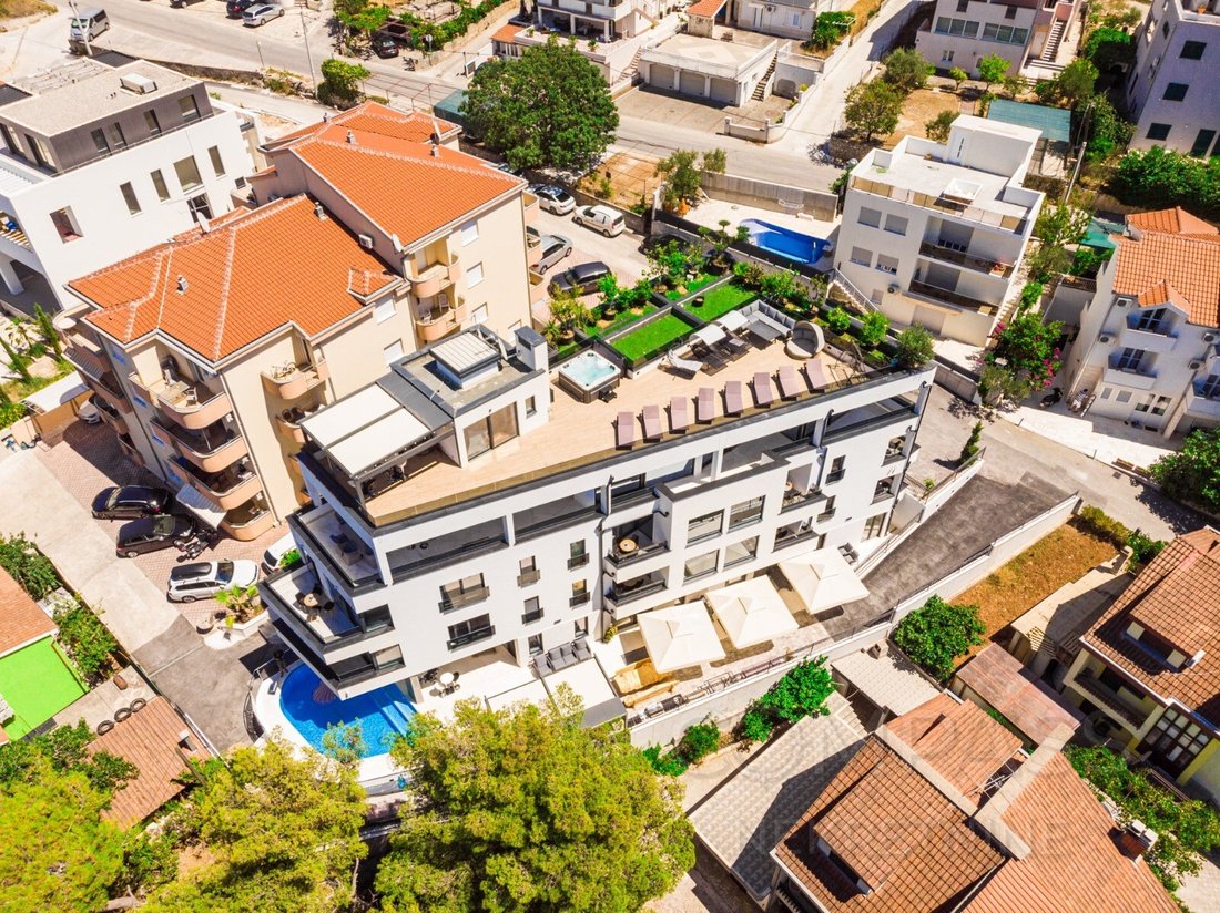 Villa in Okrug Gornji, Split-Dalmatia County, Croatia 3 - 18782543