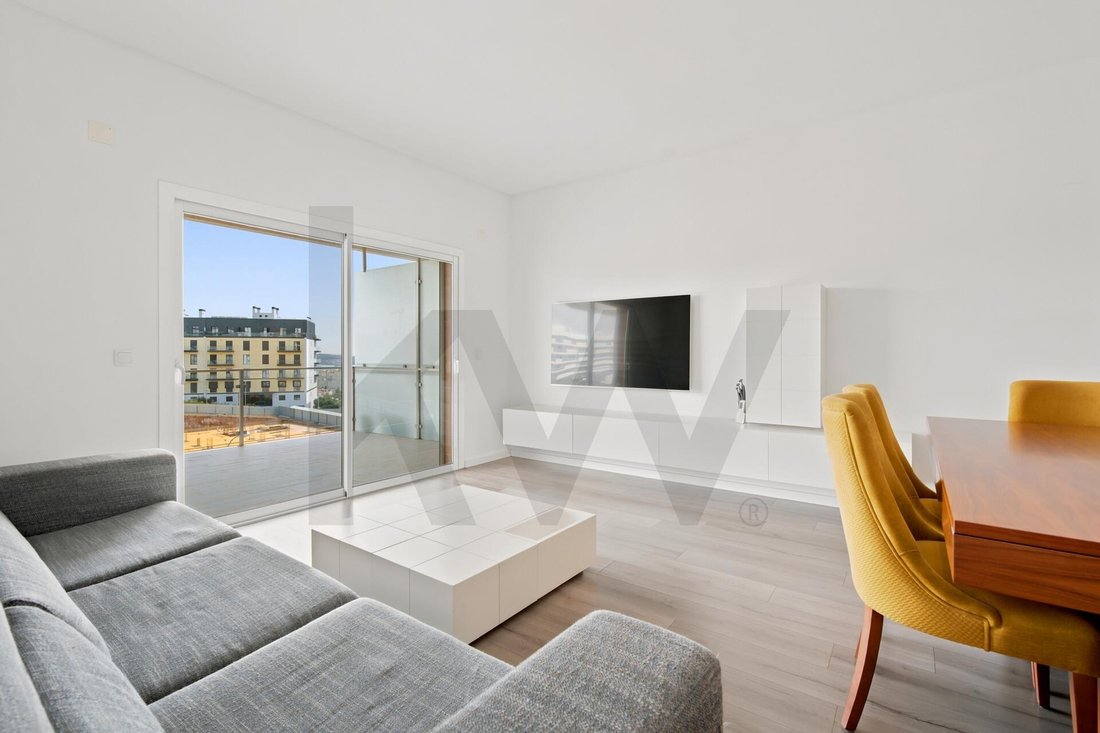 Apartamento en Carnaxide y Queijas, Distrito de Lisboa, Portugal 2 - 18782585