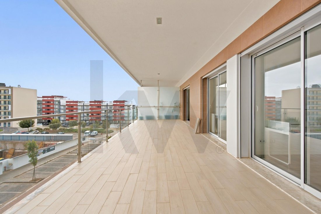 Apartamento en Carnaxide y Queijas, Distrito de Lisboa, Portugal 3 - 18782585
