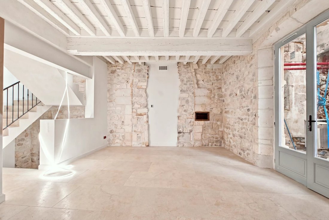 Maison de ville à Arles, Provence-Alpes-Côte d'Azur, France 2 - 18782566