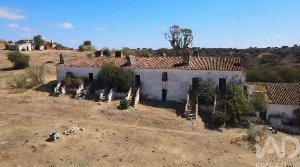 Farm Ranch in Alandroal (Nossa Senhora da Conceicao), Sao Bras dos Matos (Mina do Bugalho) e Juromenha (Nossa Senhora do Loreto), Distrikt Évora, Portugal 4 - 18701937