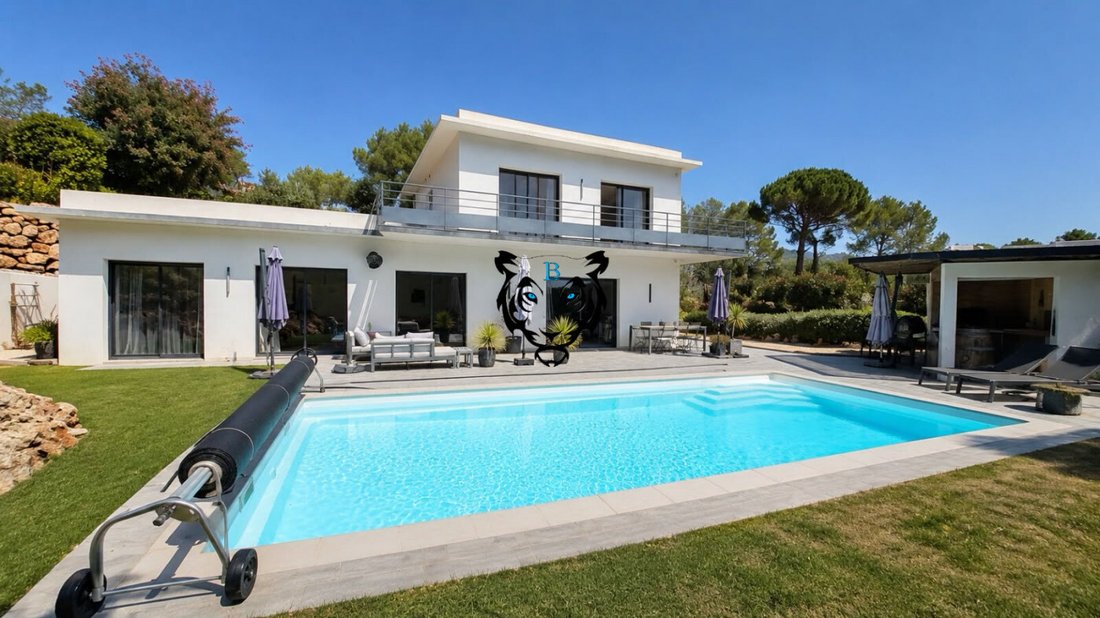 Haus in Ecarts, Roquebrune-sur-Argens, Frankreich 1 - 18782597