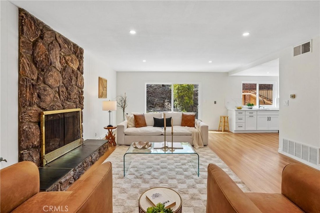 House in Lomita, California, United States 3 - 18782473