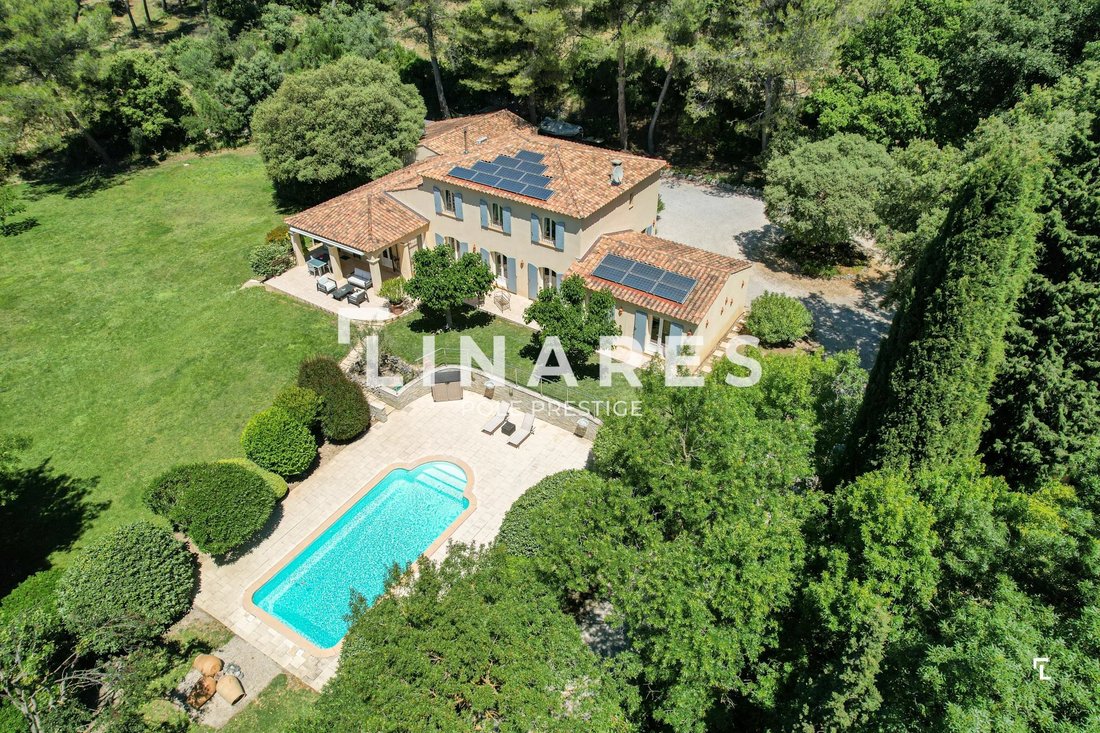 House in Ventabren, Provence-Alpes-Côte d'Azur, France 2 - 18782575
