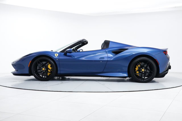 Cabriolet in Fort Lauderdale, FL, United States 4 - 18782659