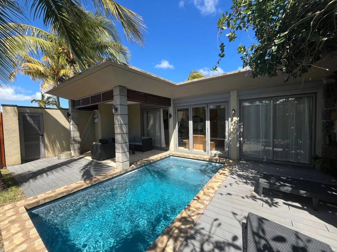Villa in Grand Baie, Rivière du Rempart District, Mauritius 1 - 15518425