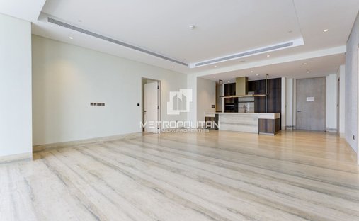 Apartment in Palm Jumeirah, Dubai, United Arab Emirates 1