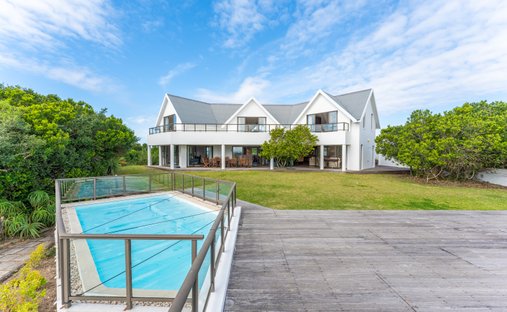 House in Saint Francis Links, Eastern Cape, South Africa 1