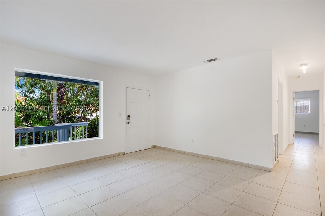 Casa en Key Biscayne, Florida, Estados Unidos 2 - 18782805