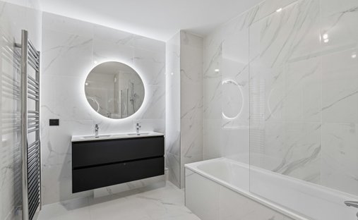 Apartment in La Plaine des Sablons, Neuilly-sur-Seine, France 1