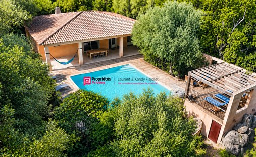 Villa in Zonza, Corsica, France 1