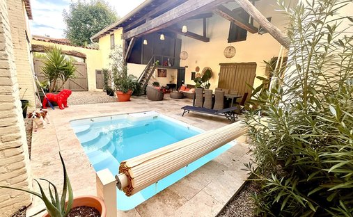 Villa in Estressin, Vienne, Frankreich 1