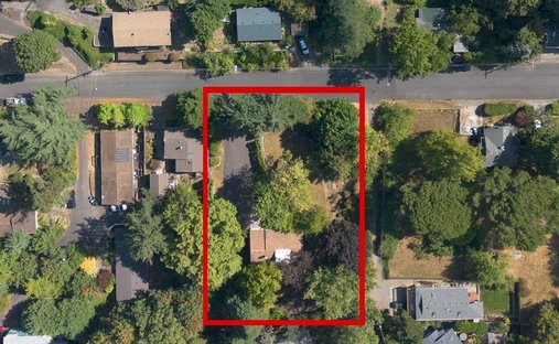 Land in Portland, Oregon, United States 1