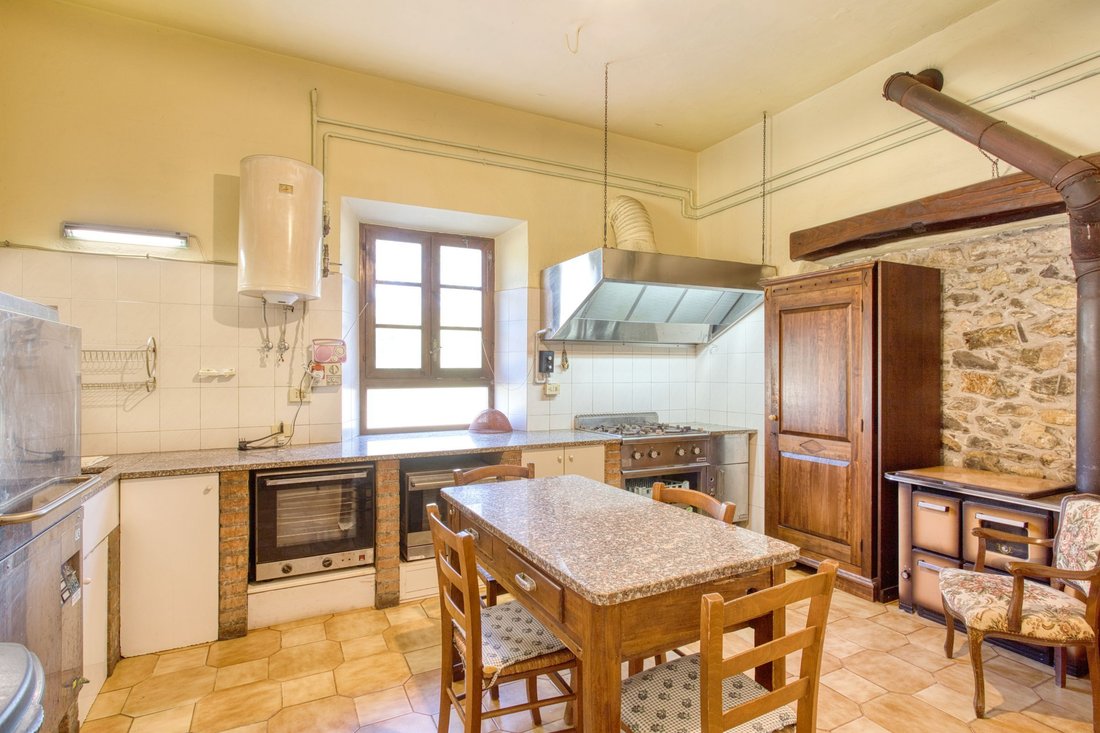Maison à Monteverdi Marittimo, Toscane, Italie 4 - 14855207