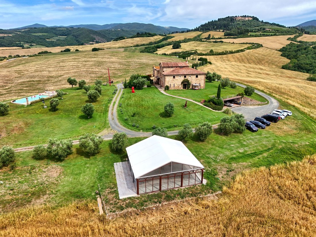 Country House in Montecatini Val di Cecina, Tuscany, Italy 4 - 15148803