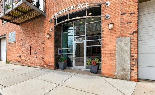 Condo in Detroit, Michigan, United States 1