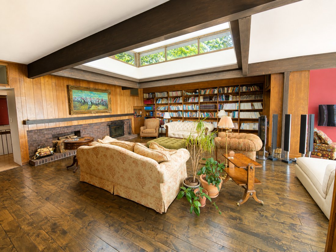 House in Oakville, Ontario, Canada 5 - 18784545