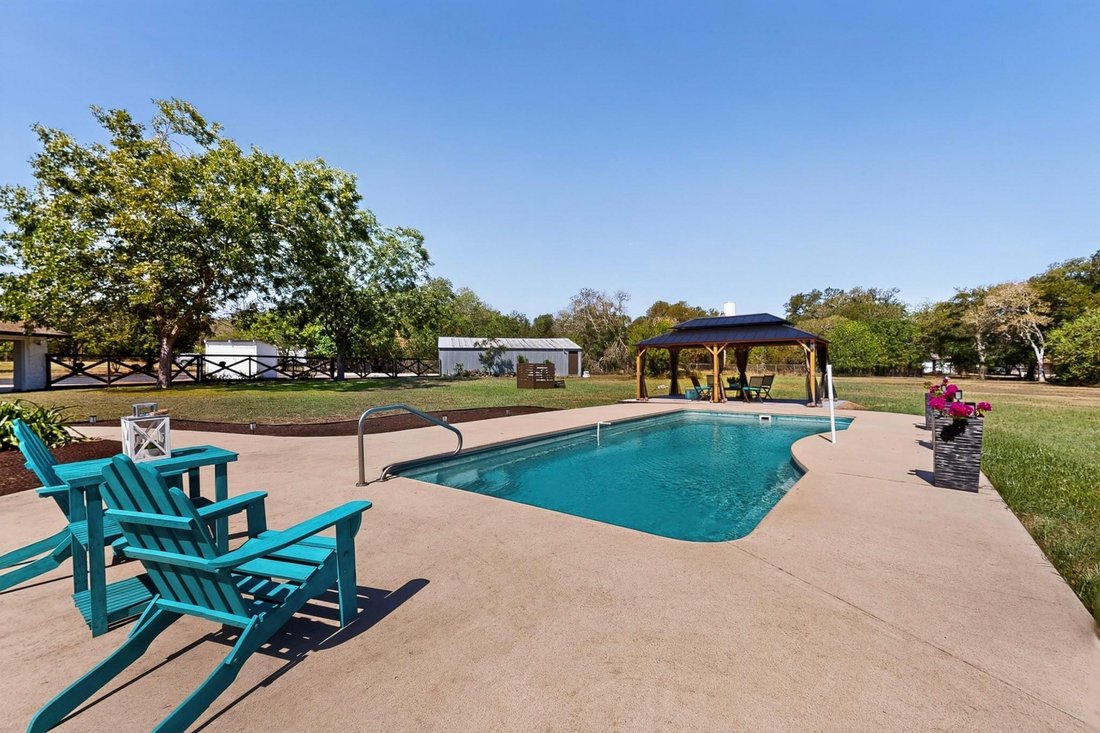 House in Buda, Texas, United States 3 - 18786622