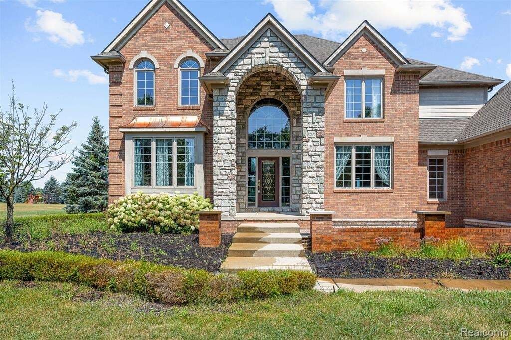 House in Novi, Michigan, United States 4 - 18639977