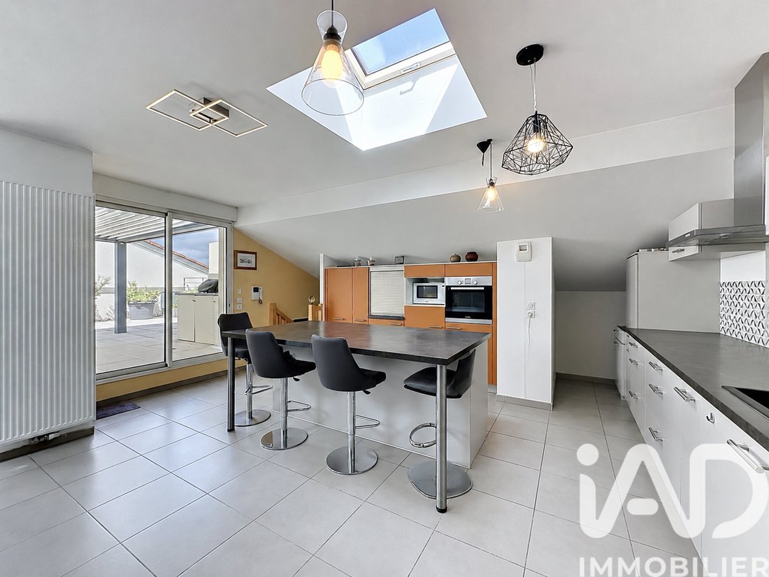 Apartamento en Écully, Auvernia-Ródano-Alpes, Francia 5 - 17884825