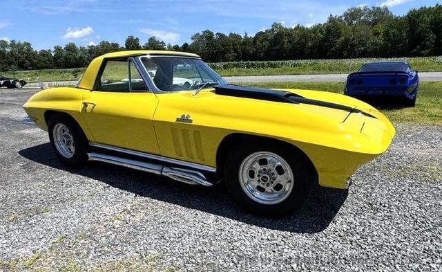 Chevrolet Corvette in Calverton, NY, United States 3 - 18786391