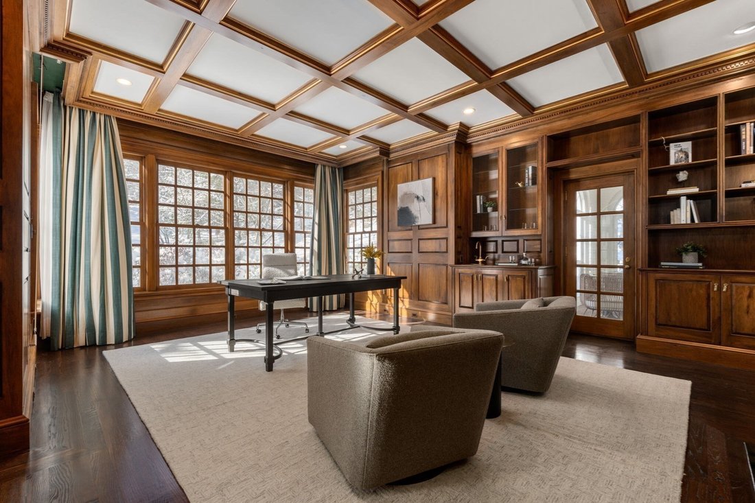 House in Wellesley, Massachusetts, United States 4 - 17396395