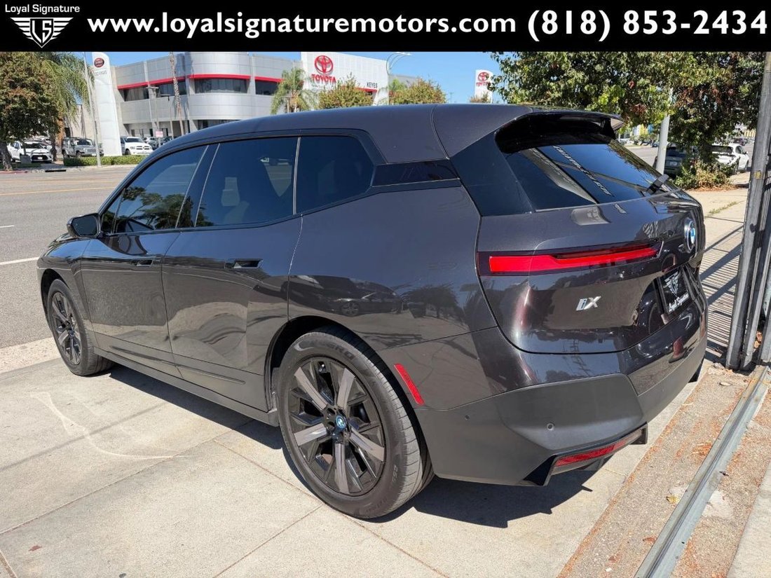 Suv in Van Nuys, CA, United States 5 - 18788285