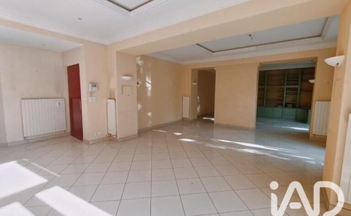 Apartamento en Térmico-Viejo-Vican, Vichy, Francia 1