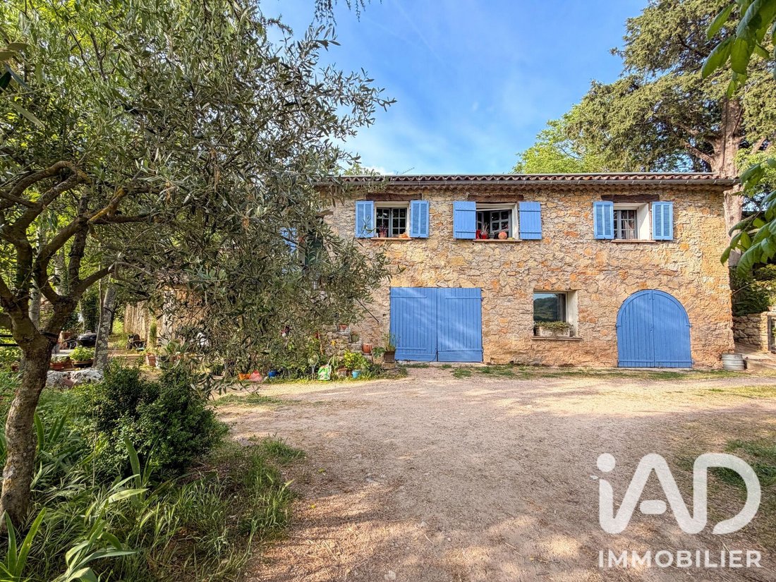 Maison à Cotignac, Provence-Alpes-Côte d'Azur, France 4 - 18785573