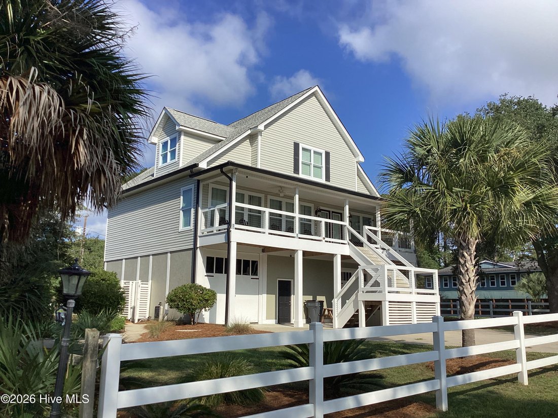 House in Holden Beach, North Carolina, United States 4 - 17417171