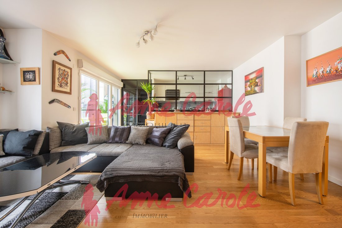 Apartment in Peri, Joinville-le-Pont, France 1 - 18784867