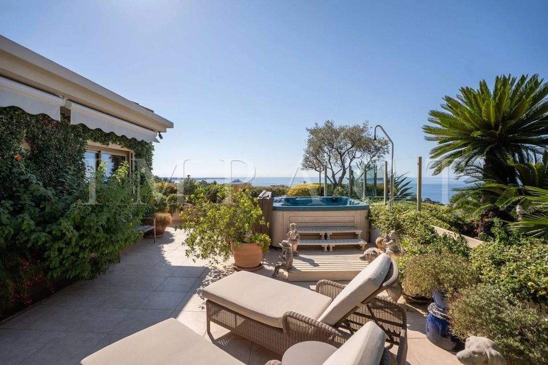Appartamento a Cannes, Provenza-Alpi-Costa Azzurra, Francia 2 - 18784714