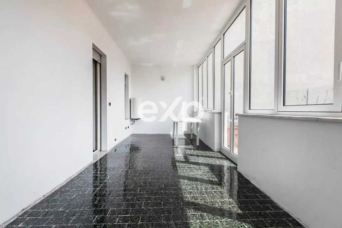 Apartment in Centrale, Milan, Italy 3 - 18784799