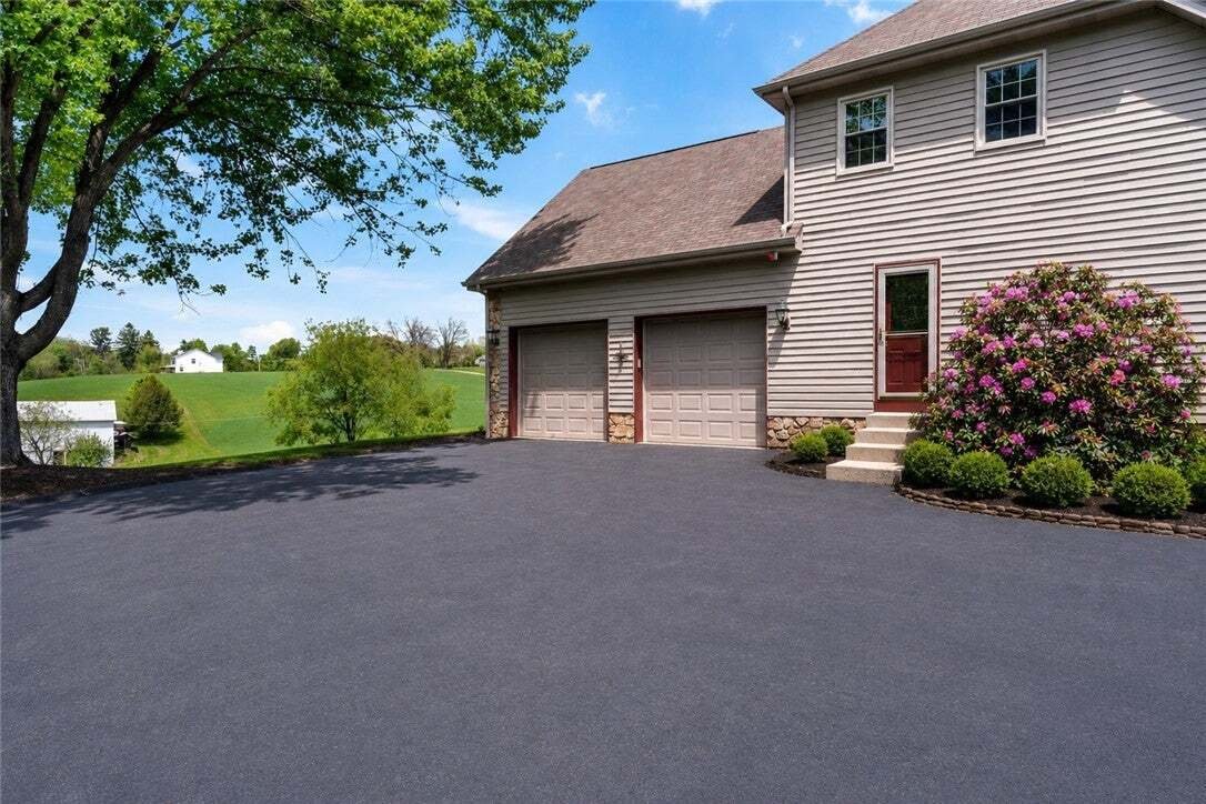 House in Nixon, Pennsylvania, United States 5 - 18785829
