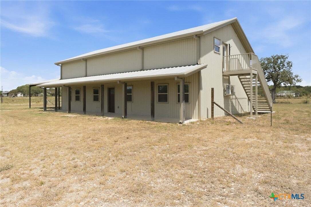 House in Kingsbury, Texas, United States 2 - 18786035
