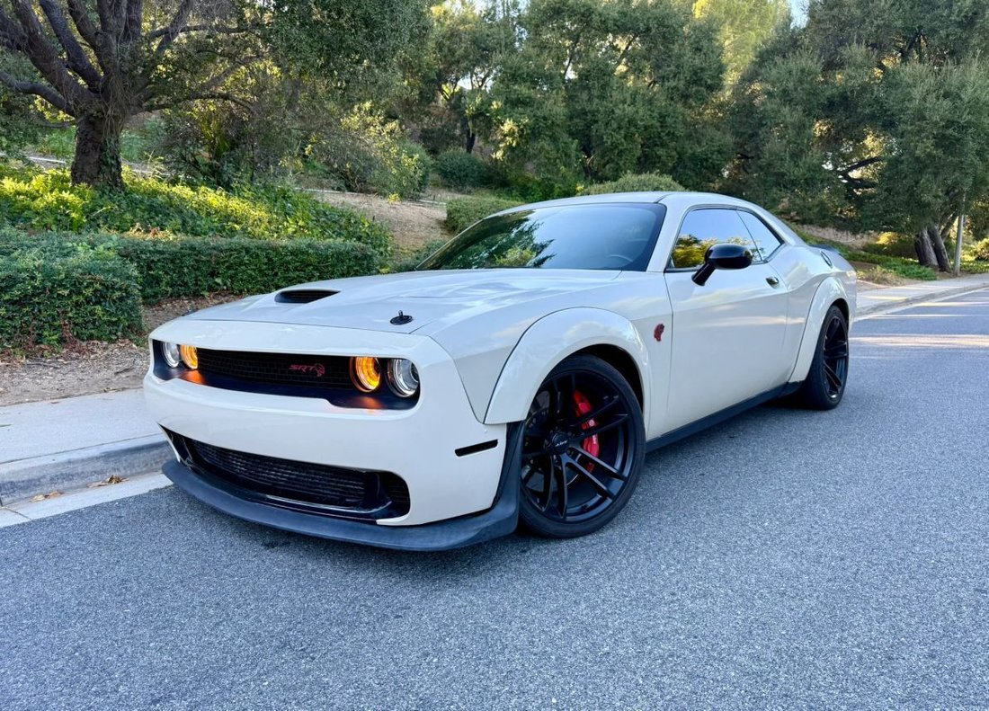 Coupe in Newbury Park, CA, United States 1 - 18788232