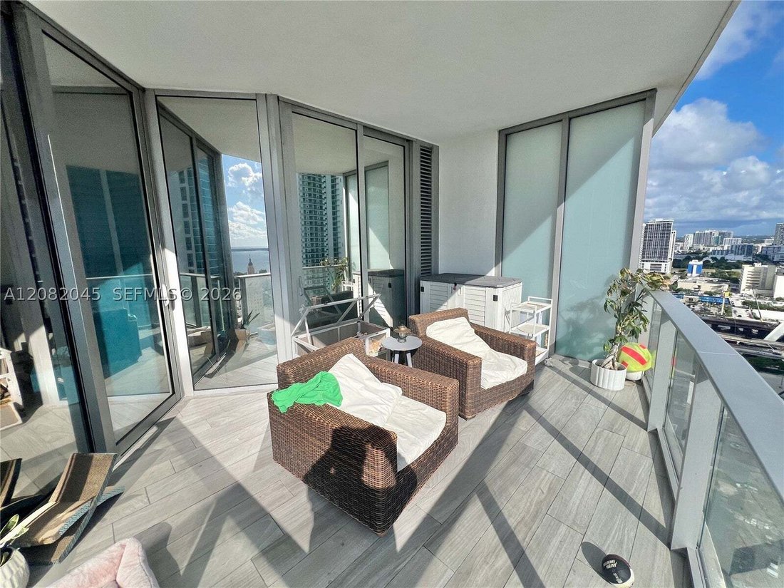 Condo in Miami, Florida, United States 4 - 18784146