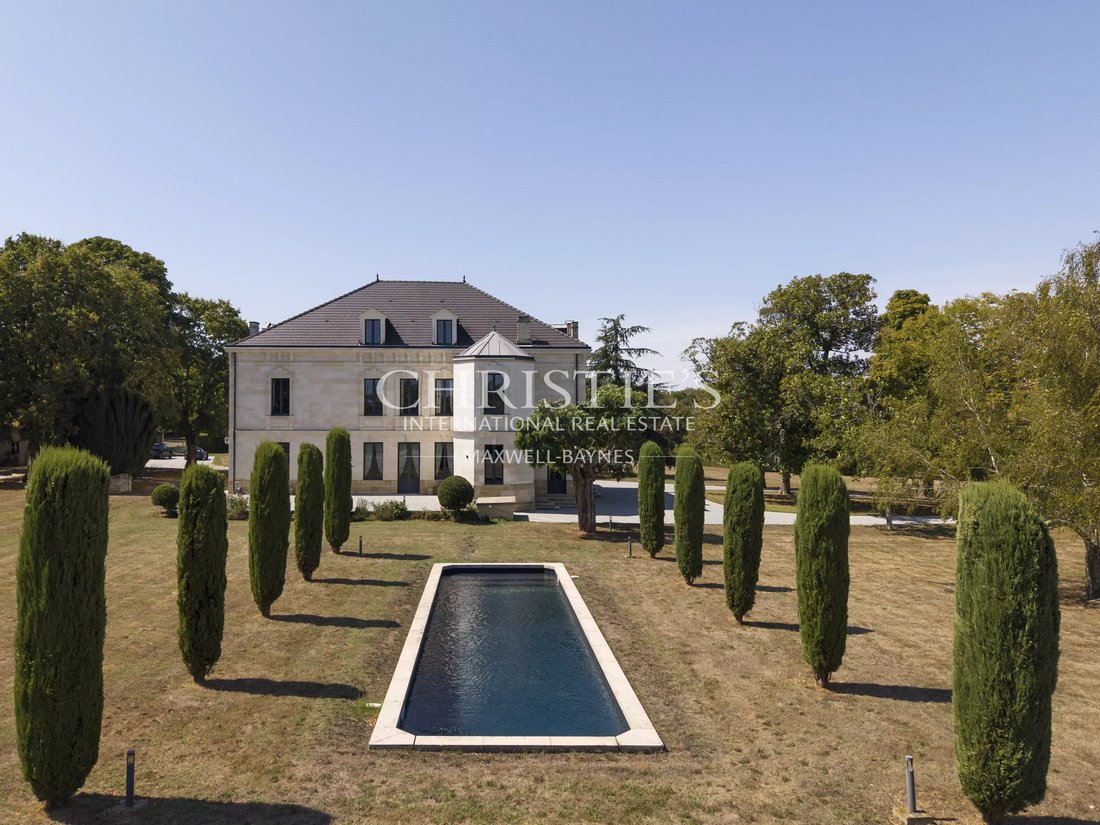Château à Grand Parc-Chartrons-Paul Doumer, Bordeaux, France 1 - 18784692