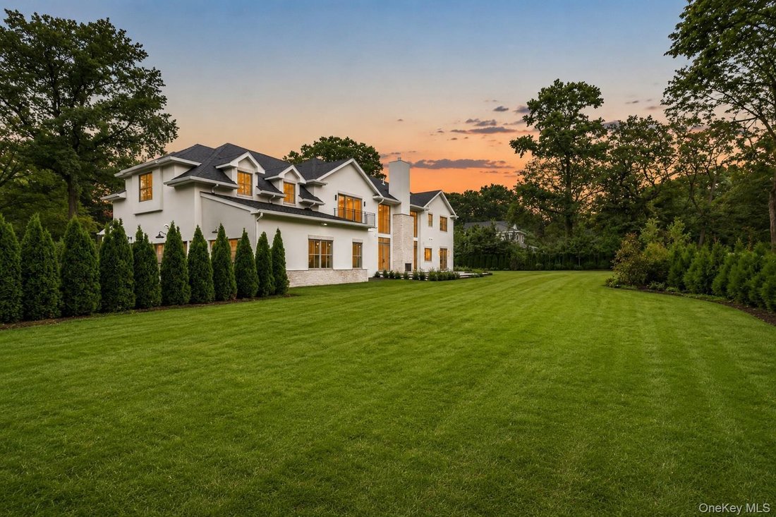 House in Port Washington, New York, United States 4 - 18786752