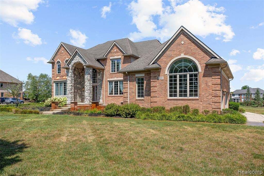 House in Novi, Michigan, United States 2 - 18639977