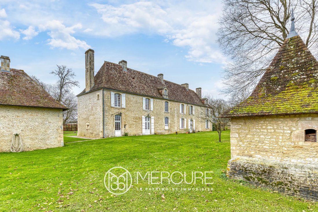 Estate in Morteaux-Coulibœuf, Normandy, France 1 - 15023970