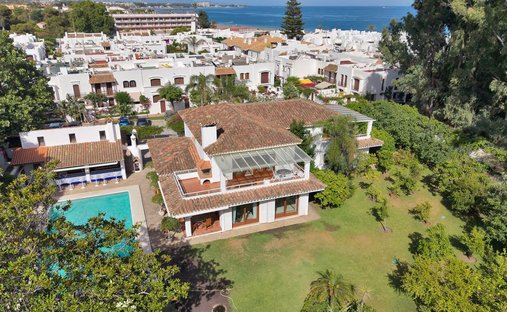 Villa à Cancelada, Estepona, Andalousie 1
