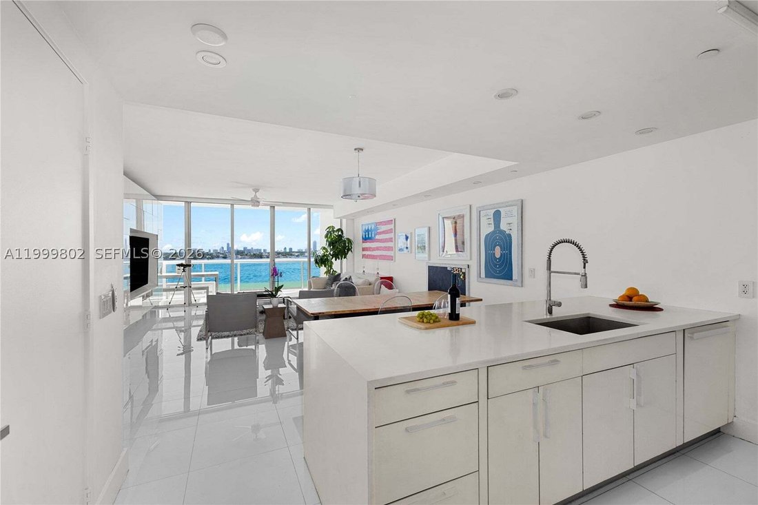 Condo in Miami Beach, Florida, United States 4 - 17662802