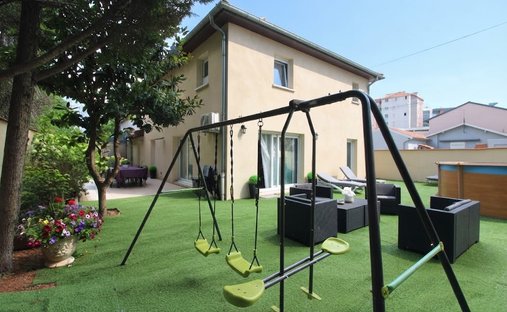 Villa en Perrin, Villeurbanne, Francia 1