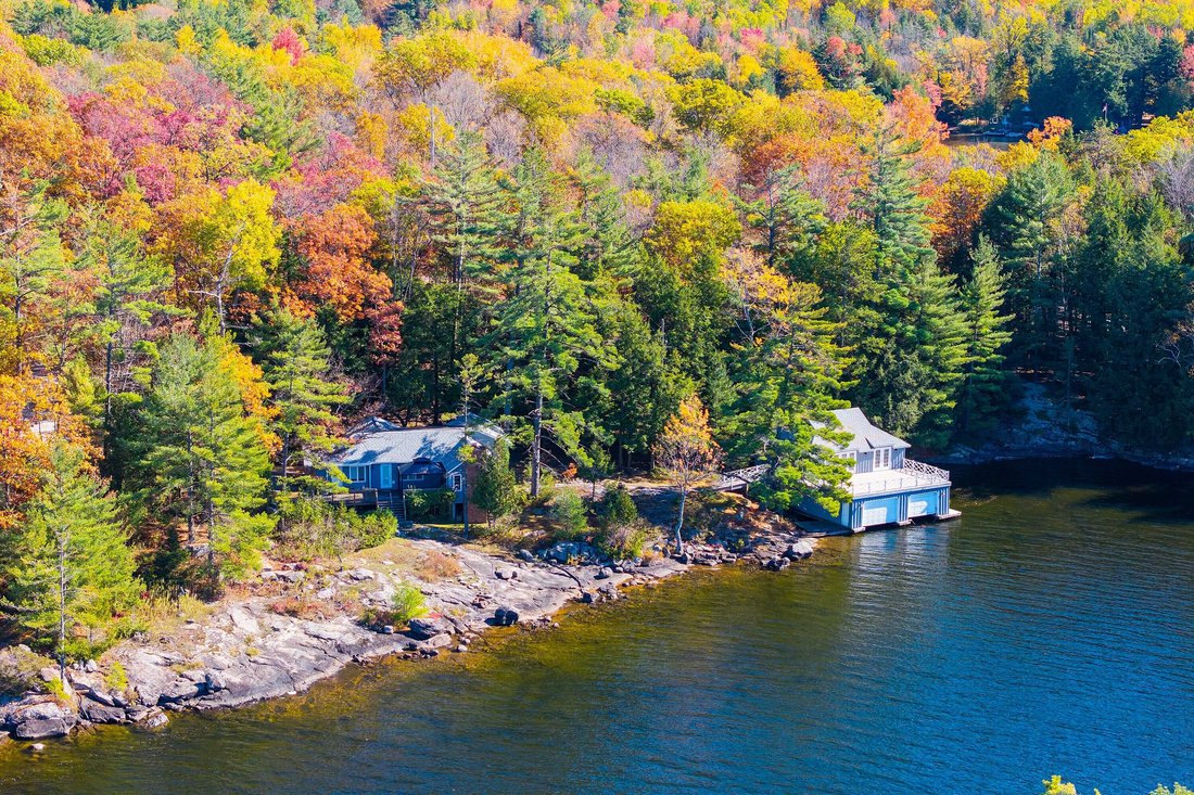 House in Gravenhurst, Ontario, Canada 1 - 15606731