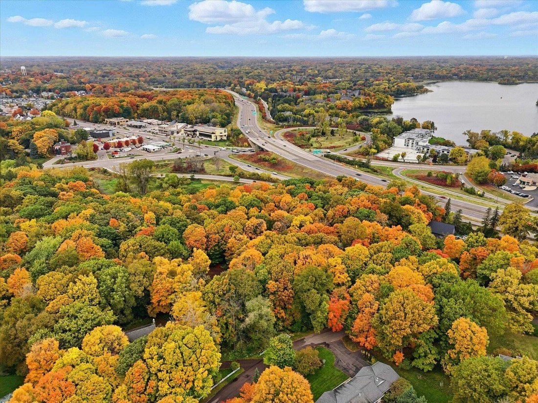 House in Wayzata, Minnesota, United States 5 - 18564582